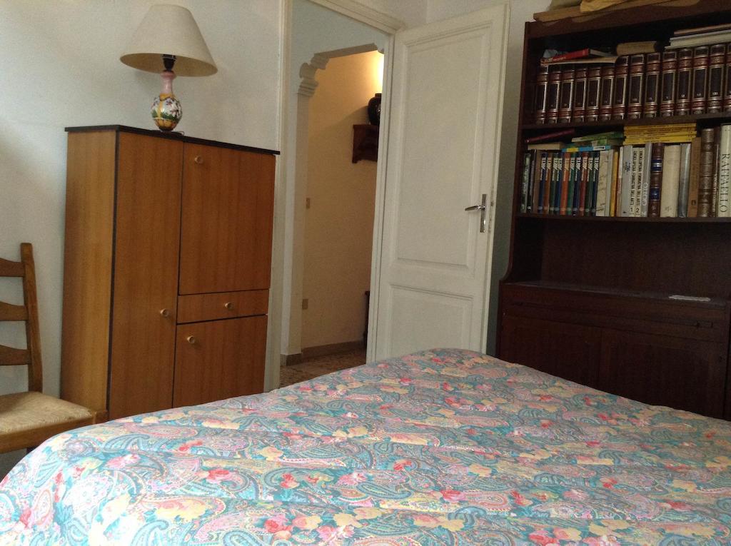 Villa Casa Sara Viareggio Zimmer foto