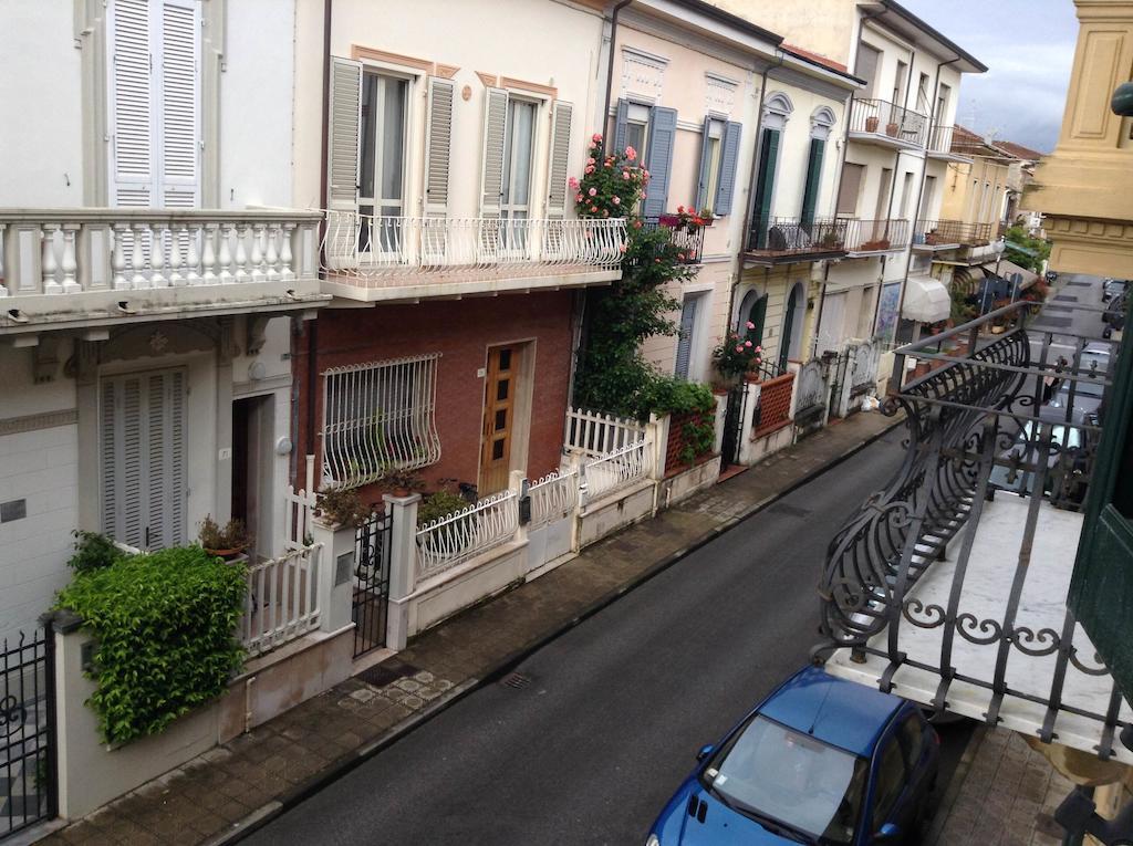 Villa Casa Sara Viareggio Zimmer foto